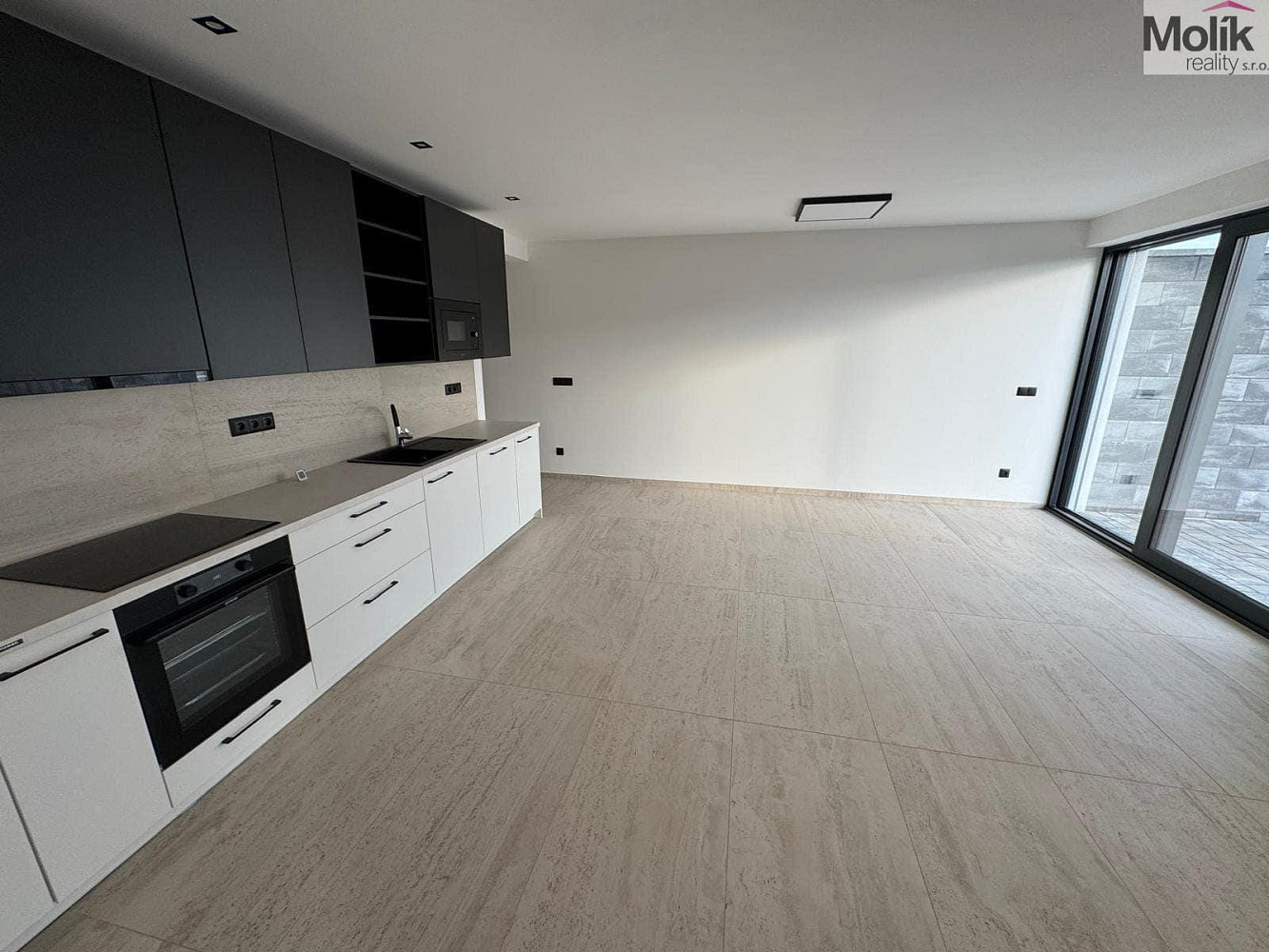 Pronájem domu 97 m² s pozemkem 356 m² – fotografie 5