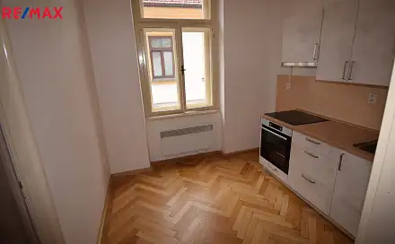 Pronájem bytu 1+1 31 m², Chelčického, Písek - Vnitřní Město