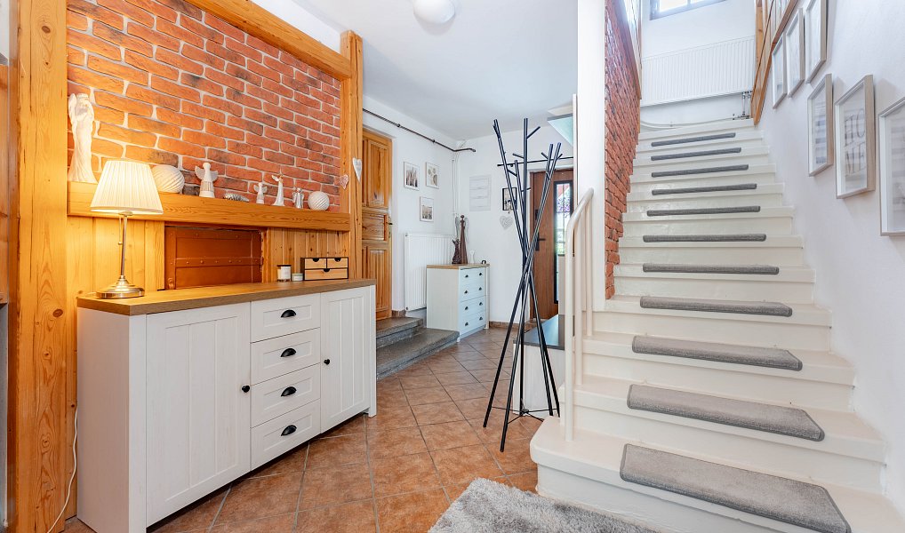 Prodej domu 180 m² s pozemkem 2 568 m², Raspenava – náhled fotky 18