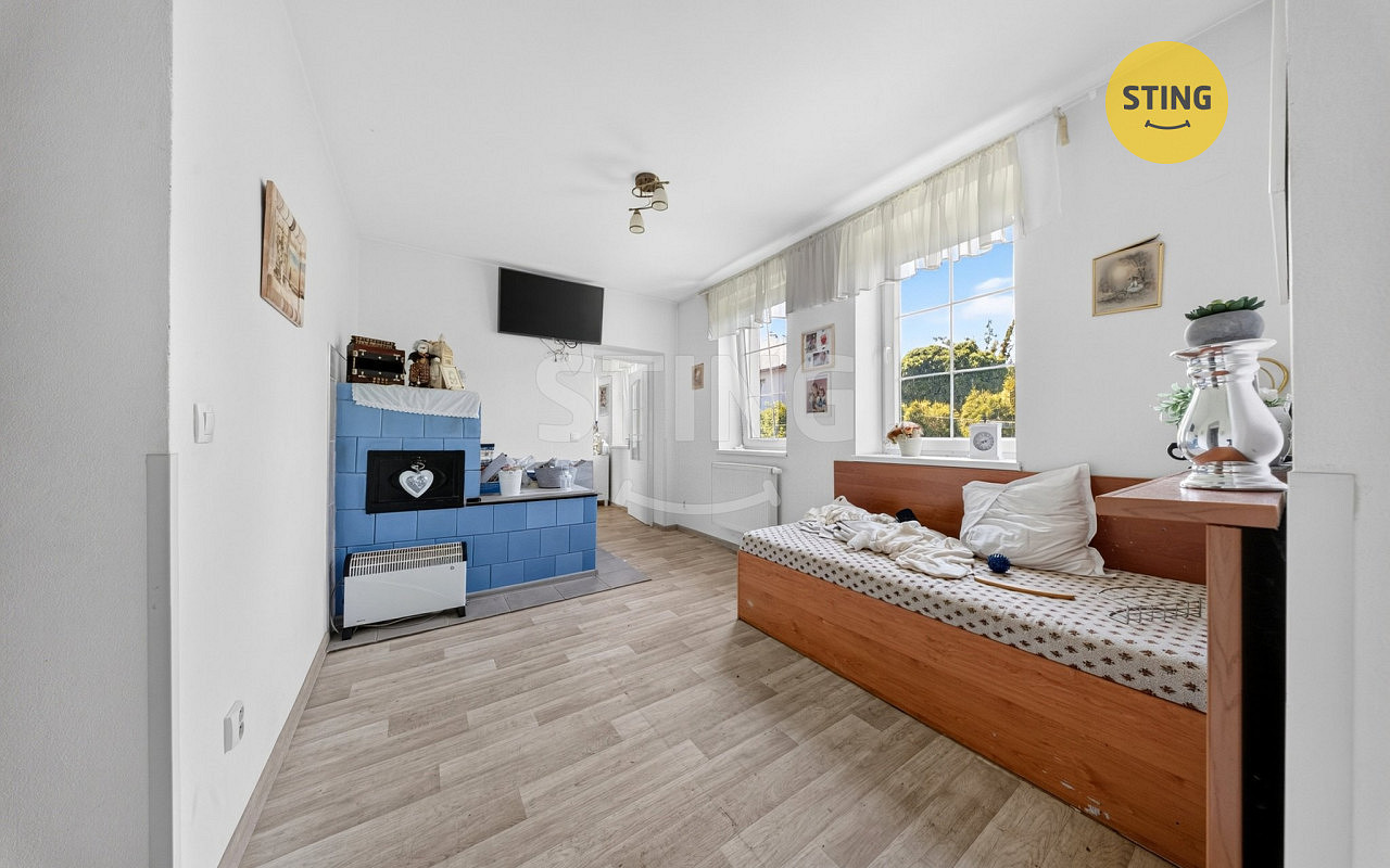 Prodej domu 130 m² s pozemkem 861 m²