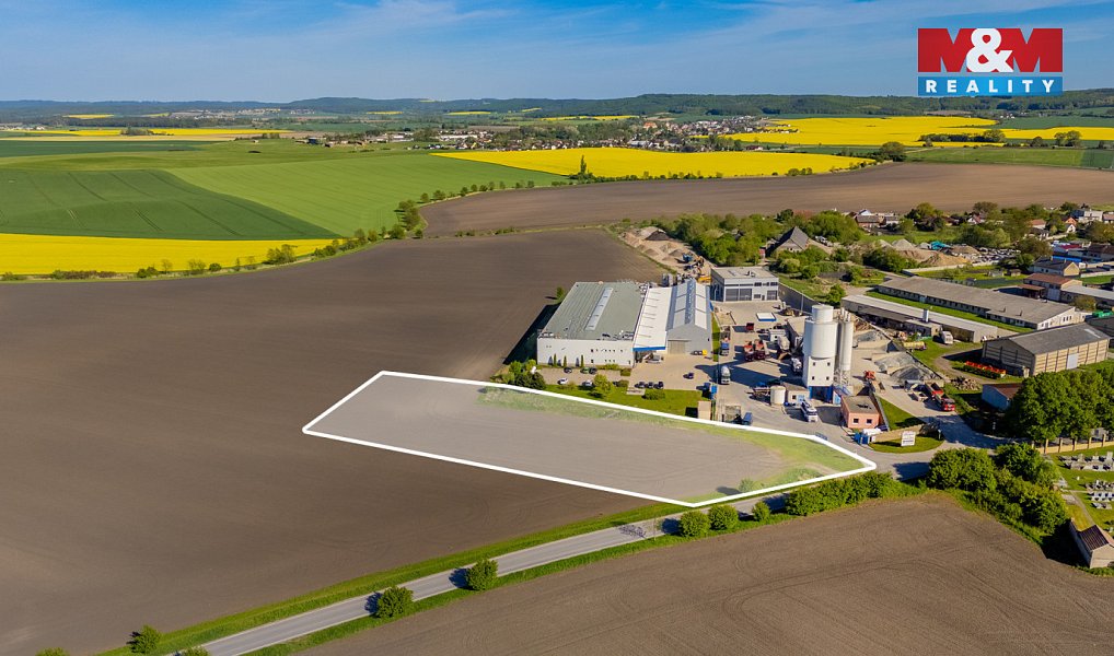 Prodej pozemku 5 690 m², Plazy – náhled fotky 4