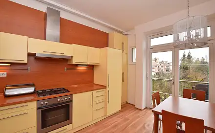 Pronájem bytu 2+1 74 m²