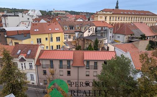 Prodej bytu 3+kk 67 m², Šultysova, Slaný, okres Kladno
