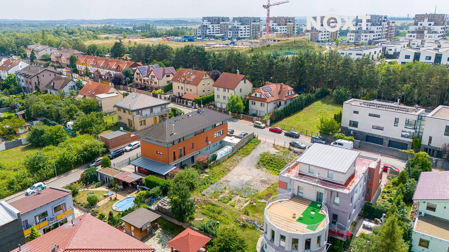 Prodej stavebního pozemku 828 m² — photo 2