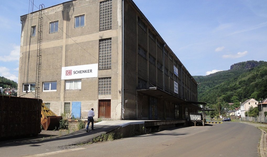 Pronájem skladovacích prostor 890 m², Děčín – náhled fotky 2
