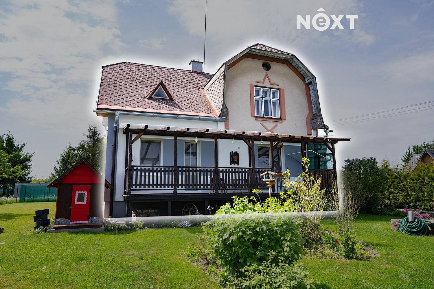 Prodej domu 178 m² s pozemkem 1 332 m²