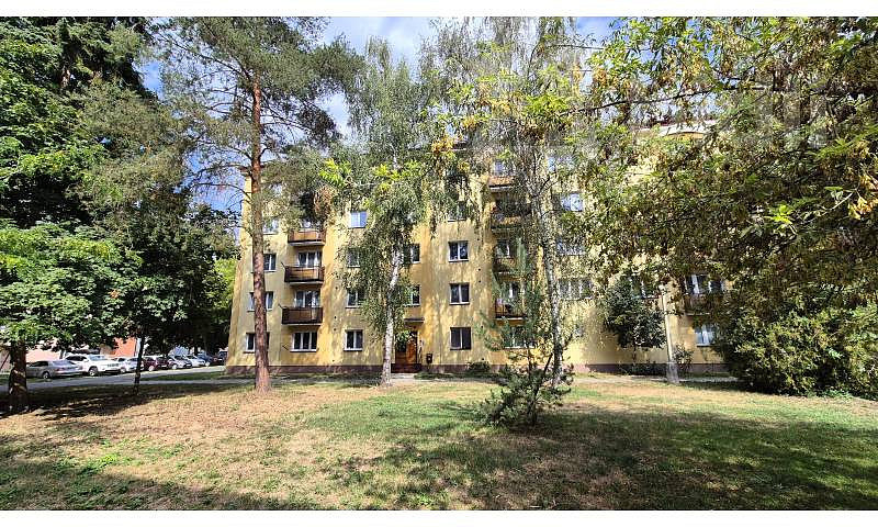 Exkluzivní prodej bytu 3+1, 74 m², na ulici Interbrigadistů v Přerově