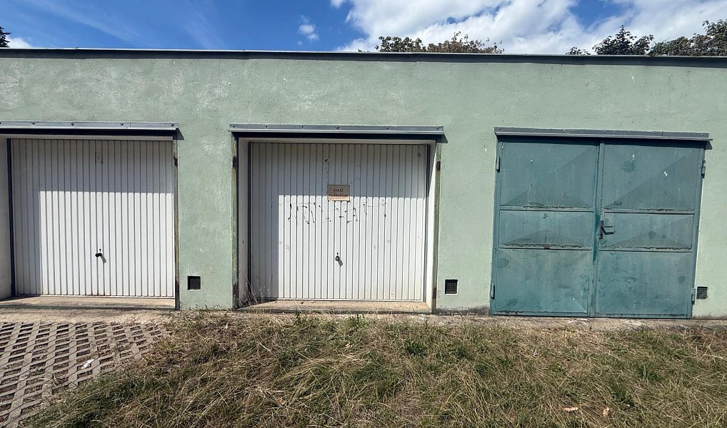Pronájem bytu 3+1 80 m², Chomutov – náhled fotky 14