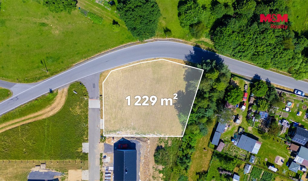 Prodej stavebního pozemku 1 229 m², Nové Město pod Smrkem – náhled fotky 2