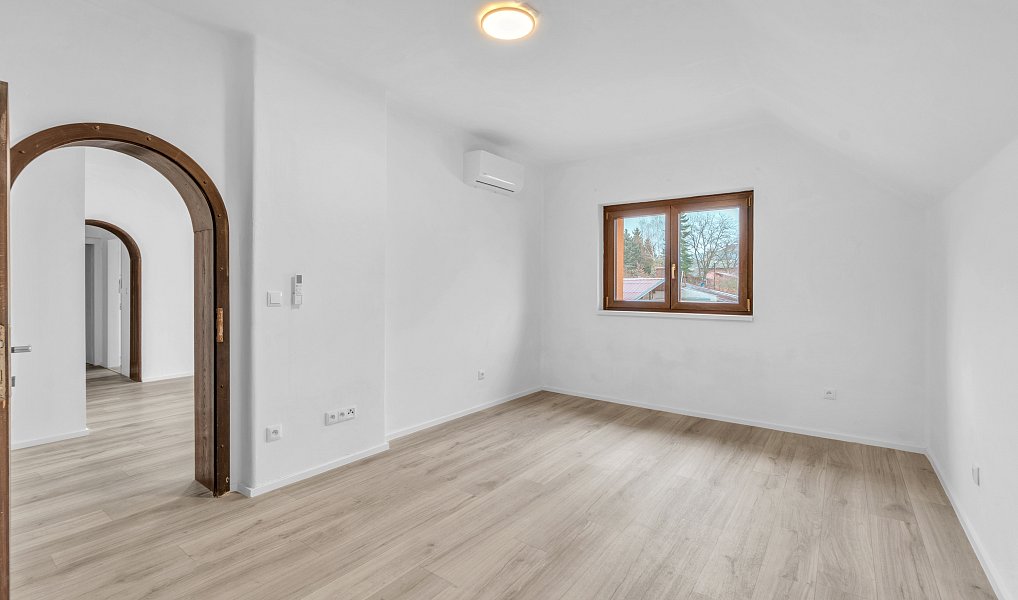 Pronájem bytu 2+1 55 m², Vamberk – náhled fotky 5
