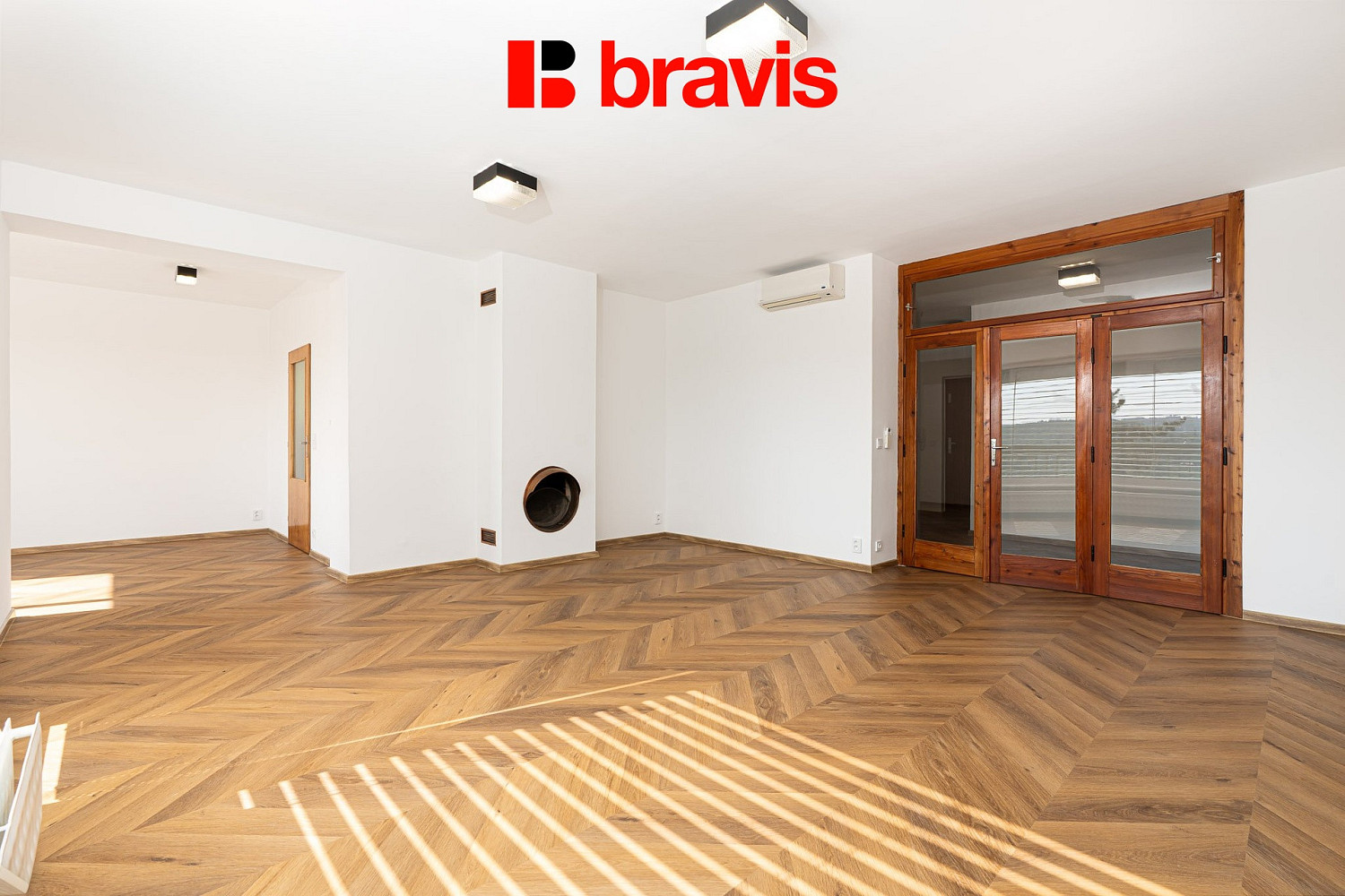 Pronájem bytu 4+1 147 m² – fotografie 5