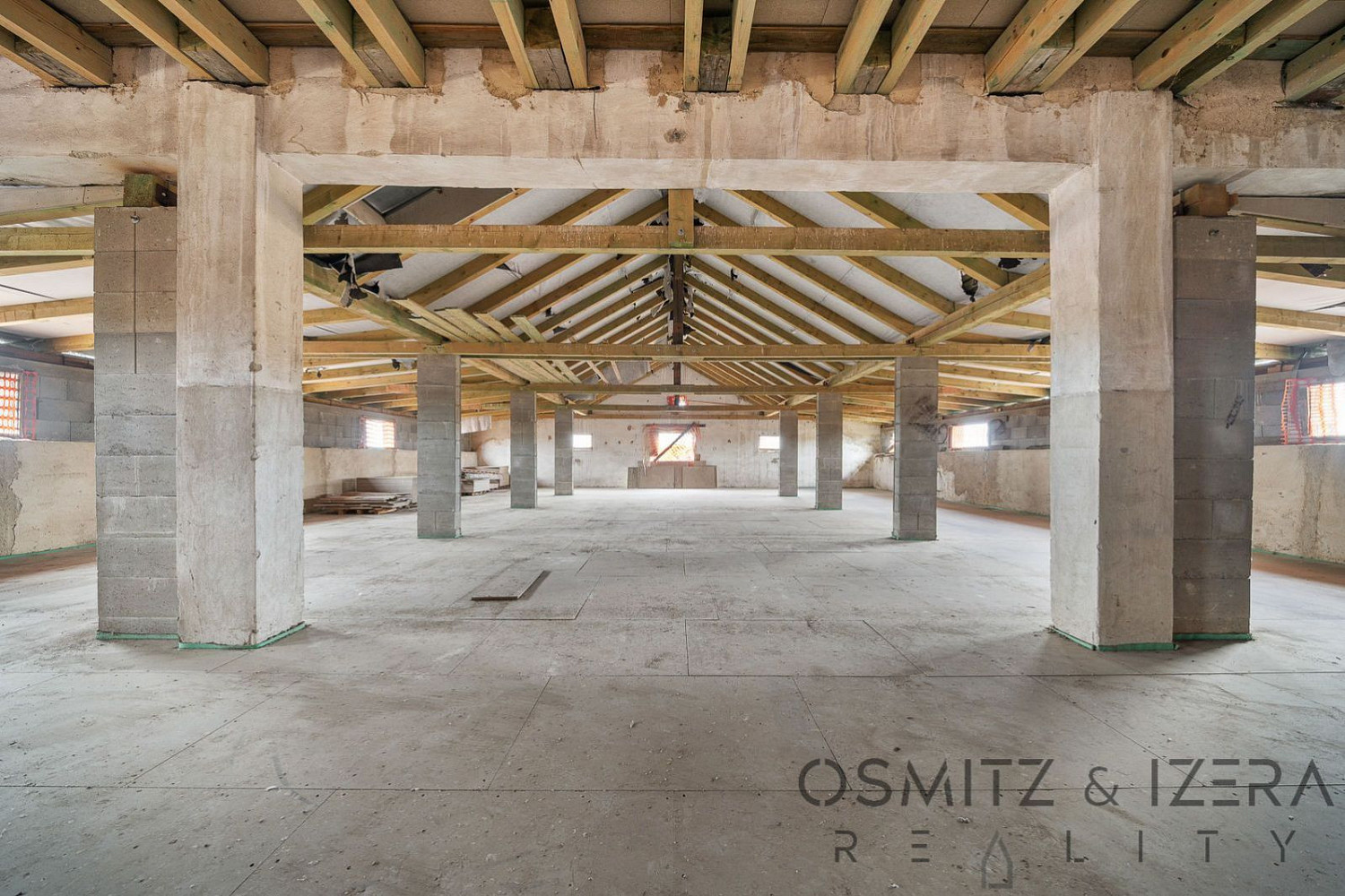 Prodej skladovacích prostor 3 671 m² – fotografie 3