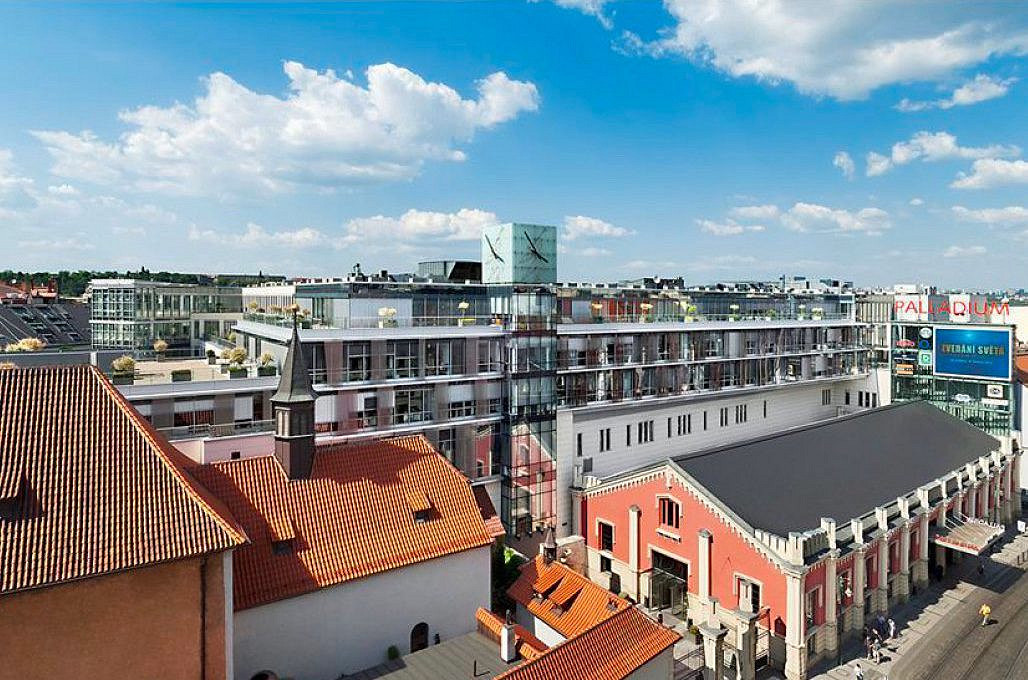 Pronájem kanceláře 769 m²