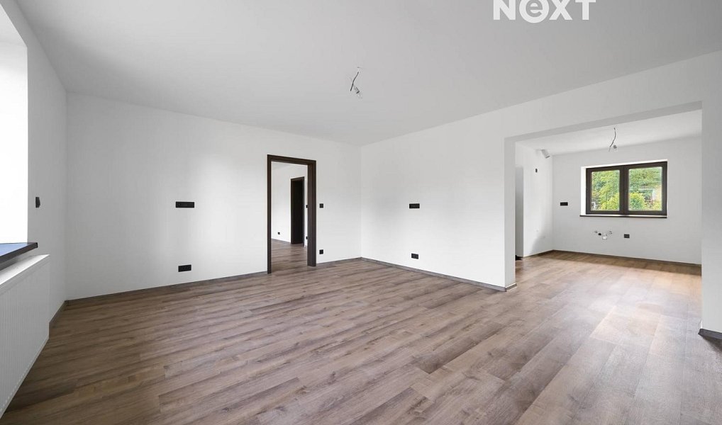Prodej domu 164 m² s pozemkem 375 m², Srch – náhled fotky 18
