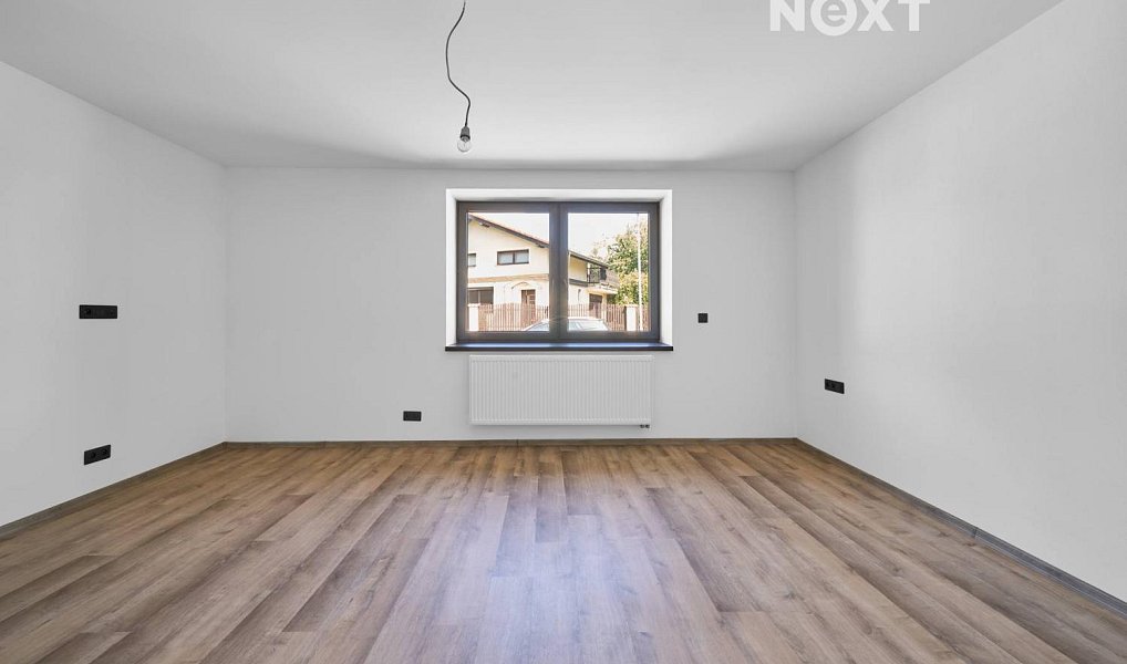 Prodej domu 164 m² s pozemkem 375 m², Srch – náhled fotky 23