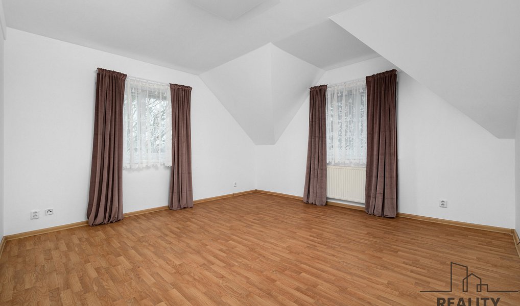 Prodej bytu 4+kk 110 m², Poděbrady – náhled fotky 7