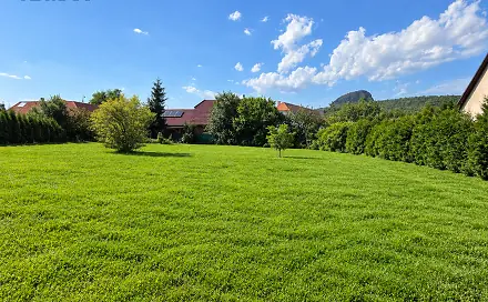 Prodej stavebního pozemku 1 750 m², Hrobčice, okres Teplice