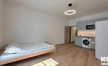 Pronájem bytu 1+kk 27 m²