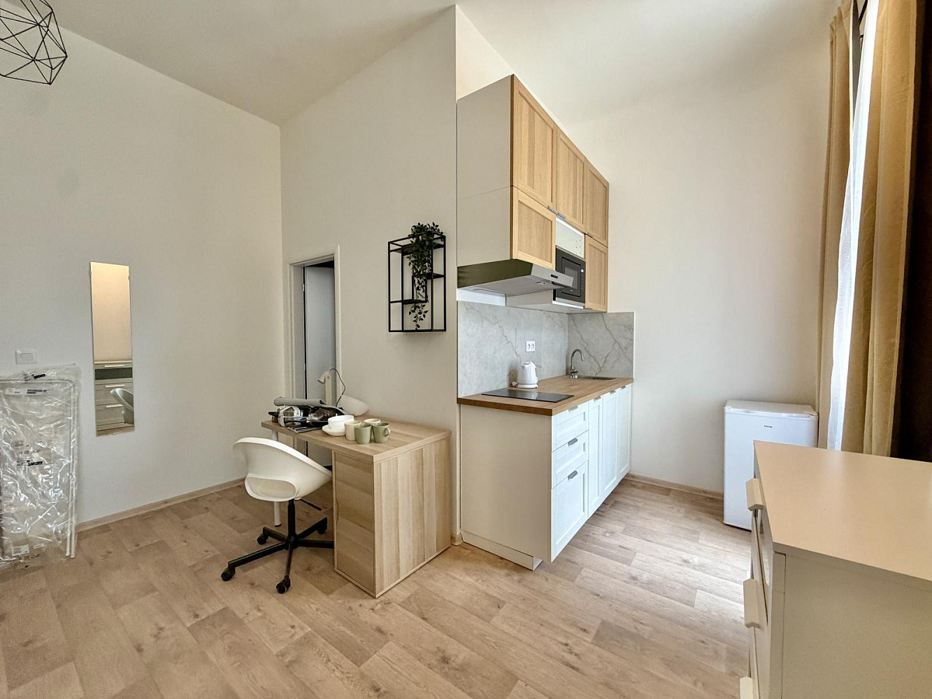Pronájem bytu 1+kk 35 m² — photo 2