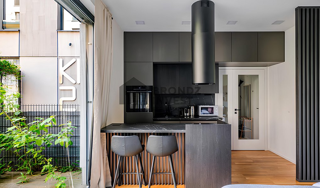 Pronájem bytu 1+kk 30 m², Praha – náhled fotky 2