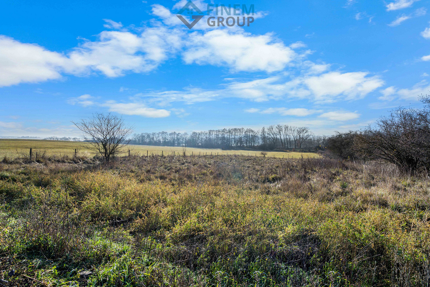 Prodej stavebního pozemku 2 370 m² – pohled 5
