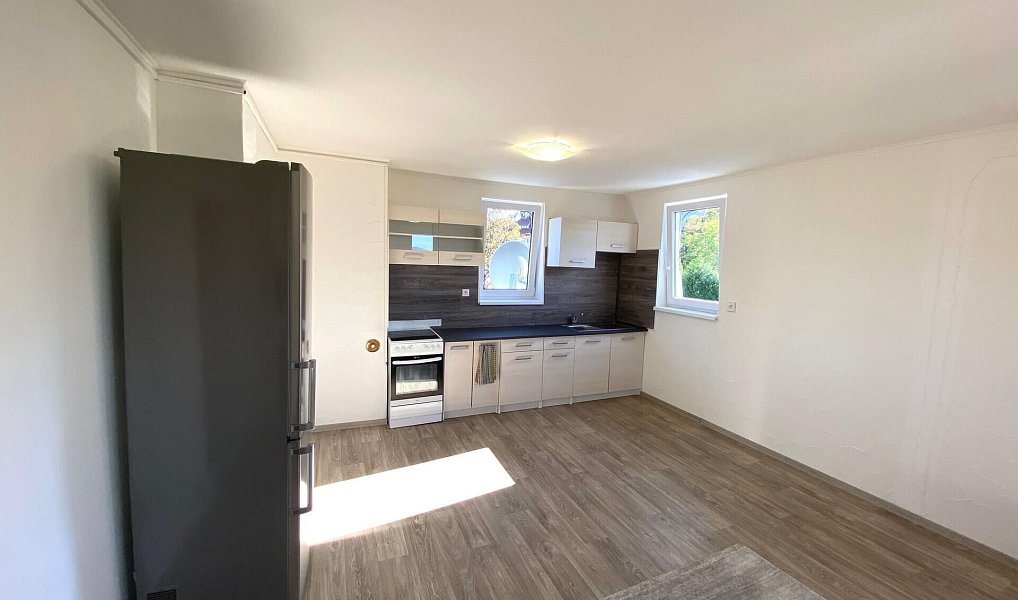 Prodej bytu 3+kk 74 m², Karlovy Vary – náhled fotky 6
