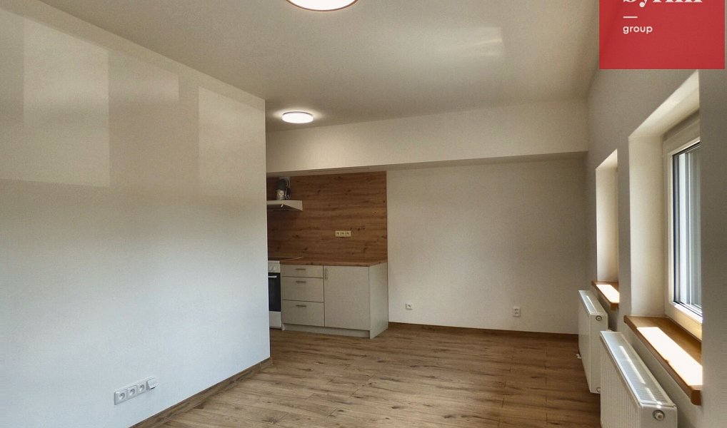 Pronájem bytu 2+kk 38 m², Opava – náhled fotky 4