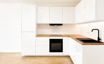 Prodej bytu 4+kk 80 m², Vašátkova, Praha 9 - Černý Most