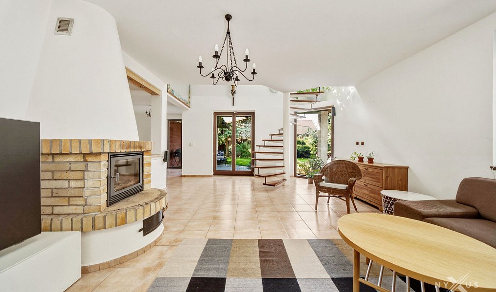 Prodej domu 290 m² s pozemkem 709 m², Horoměřice – náhled fotky 4