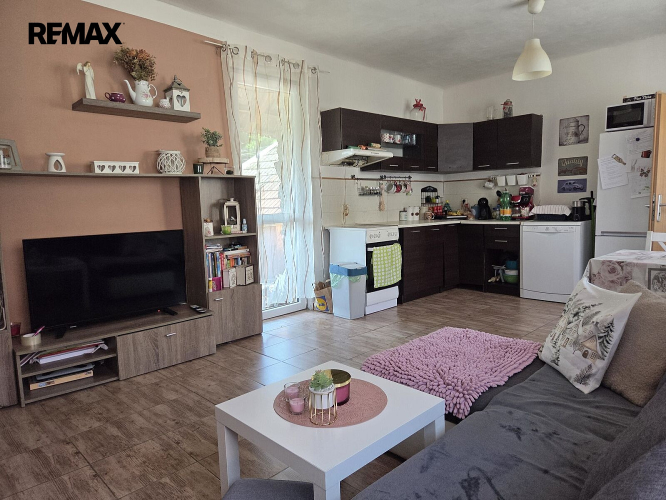 Prodej domu 80 m² s pozemkem 338 m² – fotografie 2