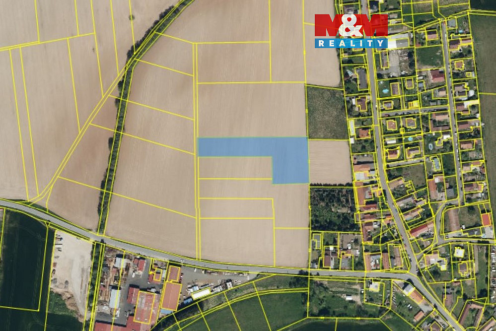Prodej pole 1 891 m²