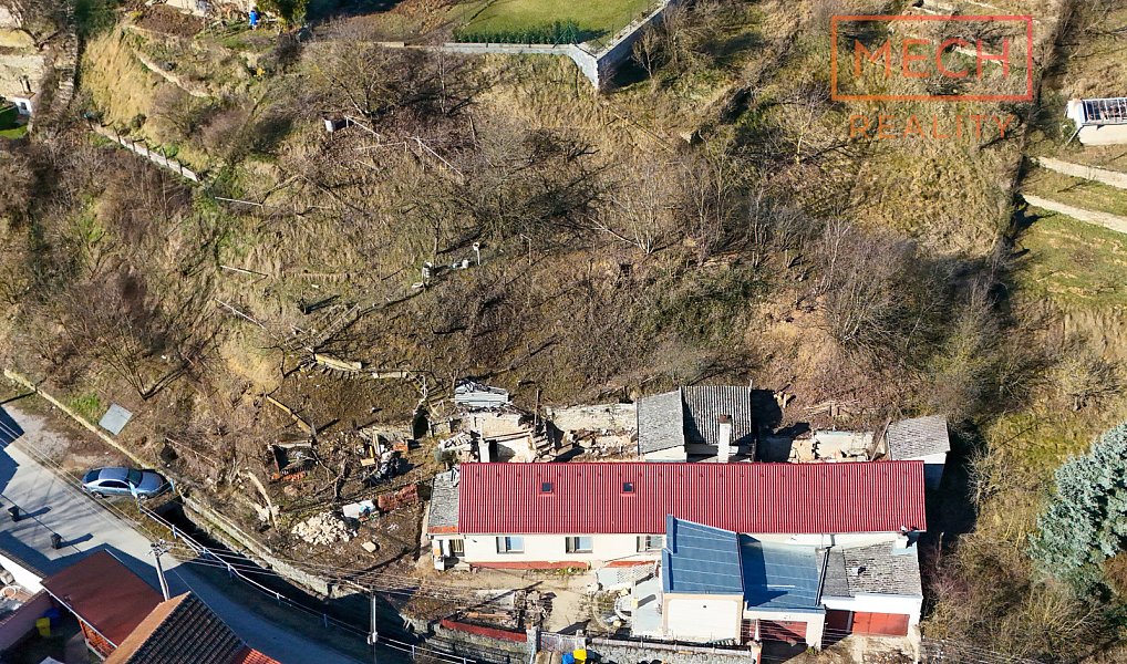Prodej domu 140 m² s pozemkem 1 444 m², Hluboké Mašůvky – náhled fotky 15