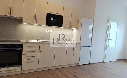 Prodej bytu 2+kk 69 m², Hevlín, okres Znojmo
