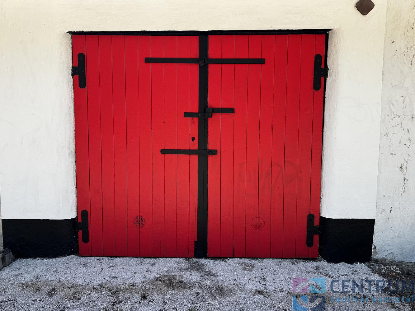 Pronájem garáže — photo 2