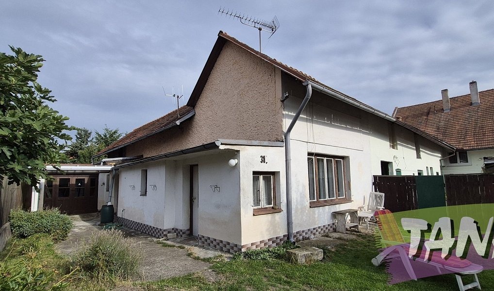 Prodej domu 78 m² s pozemkem 370 m², Pražská, Městec Králové, okres Nymburk