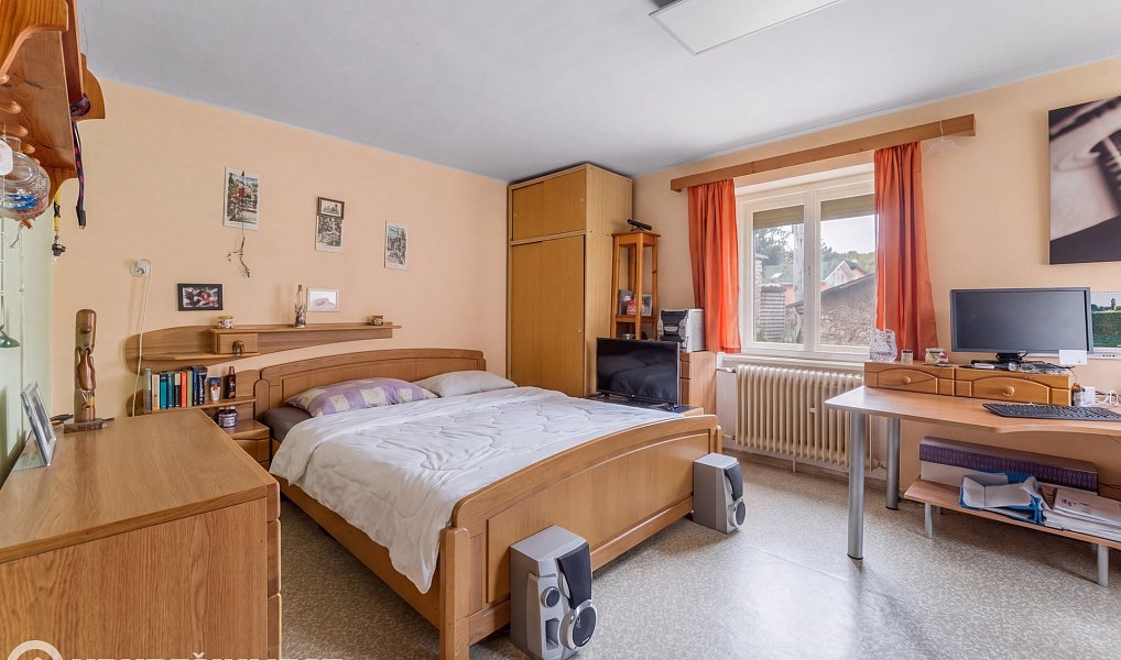 Prodej domu 140 m² s pozemkem 1 886 m², Nižbor – náhled fotky 7
