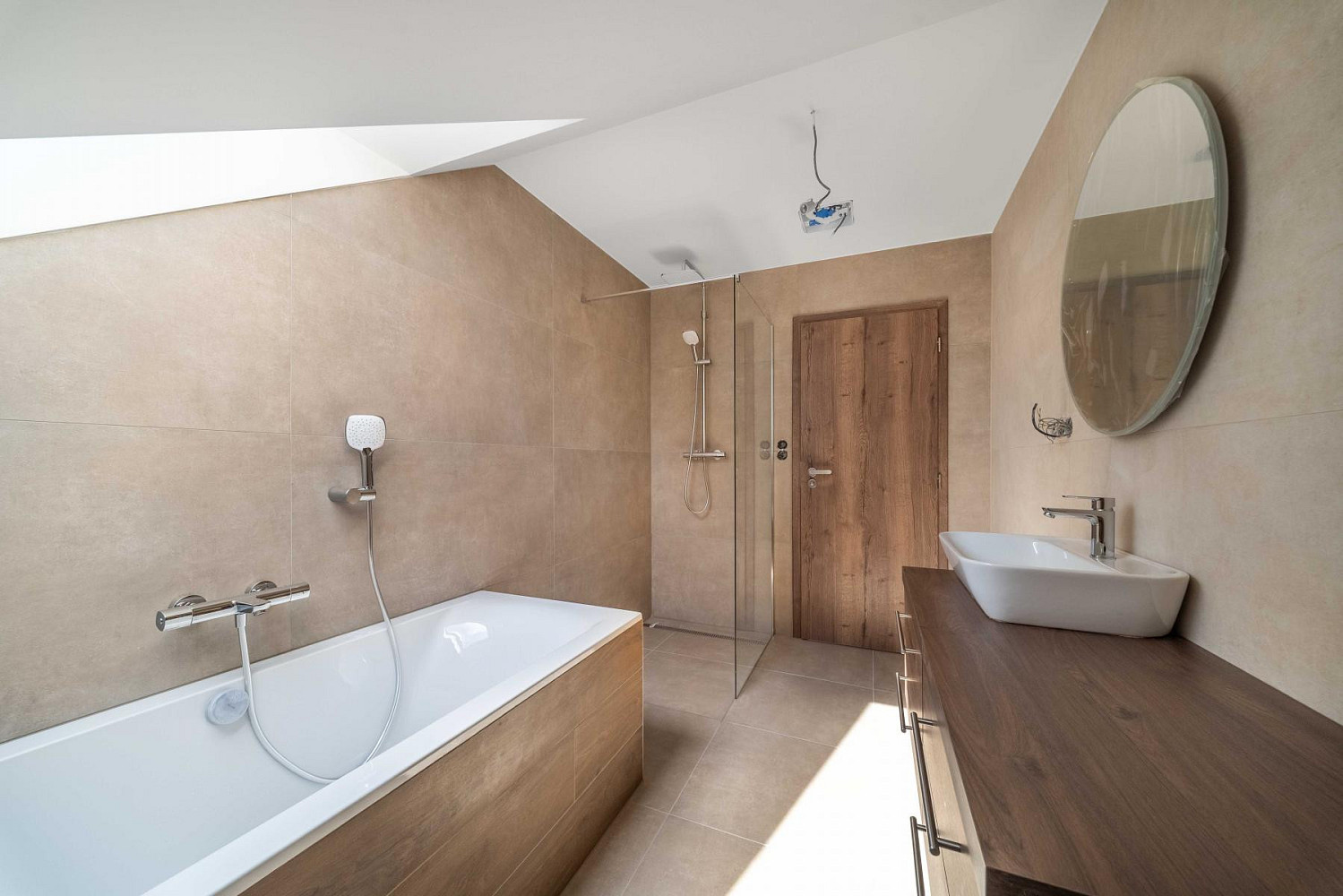 Prodej domu 141 m² s pozemkem 435 m² – fotografie 3