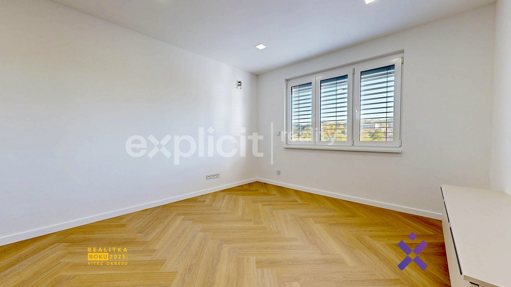 Pronájem bytu 2+1 66 m² – fotografie 3