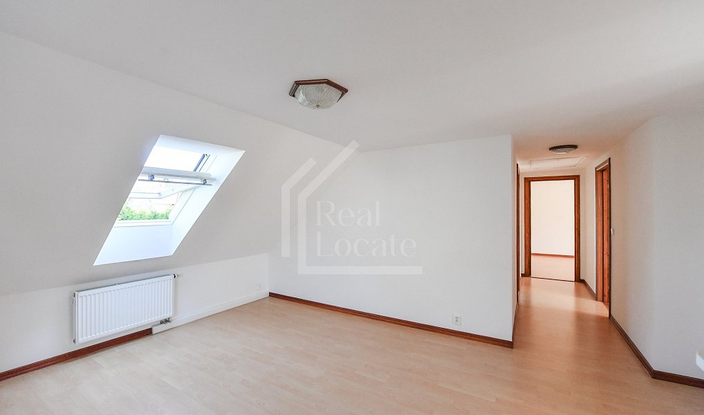 Pronájem domu 230 m² s pozemkem 379 m², Praha – náhled fotky 13