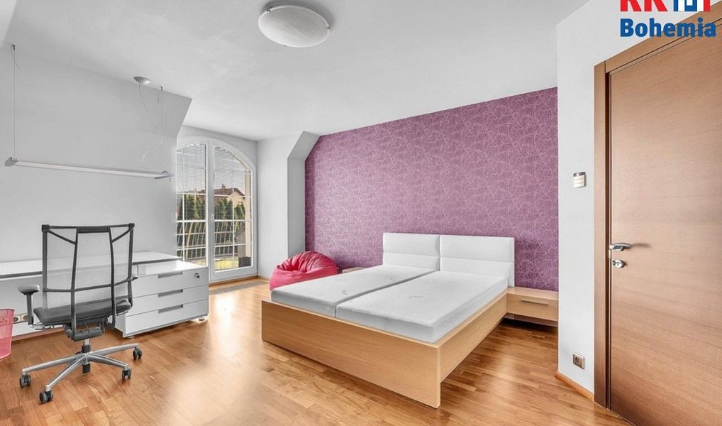 Prodej domu 696 m² s pozemkem 3 230 m², Turnov – náhled fotky 16