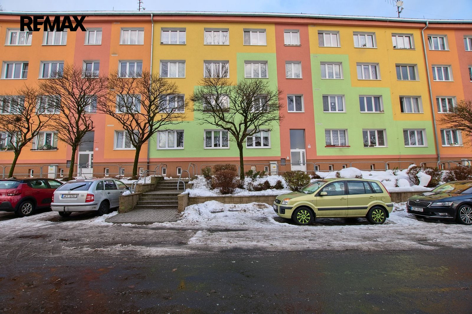 Pronájem bytu 2+1 58 m² – fotografie 2