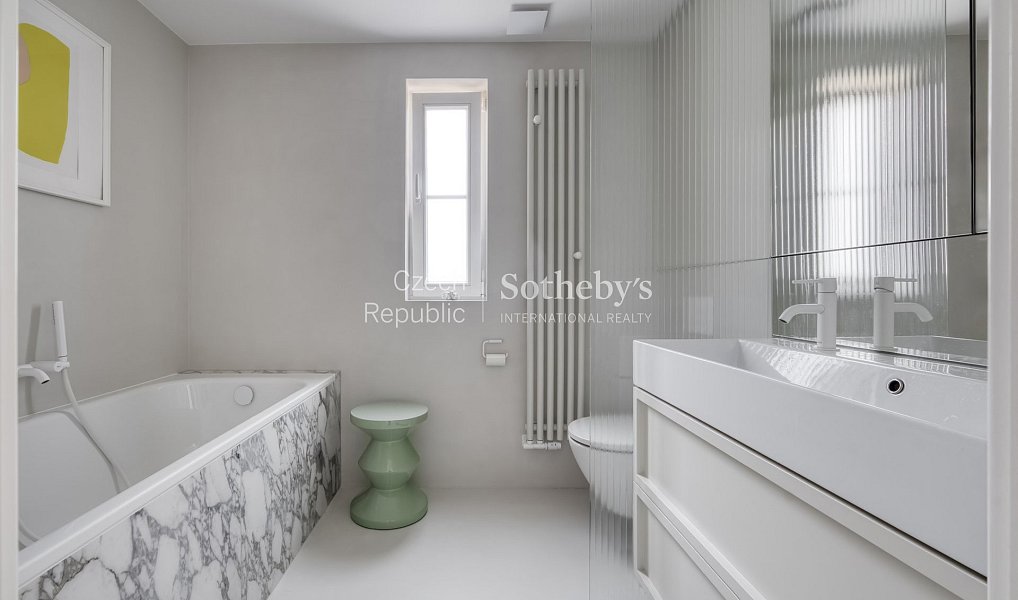 Prodej bytu 4+kk 129 m², Praha – náhled fotky 15