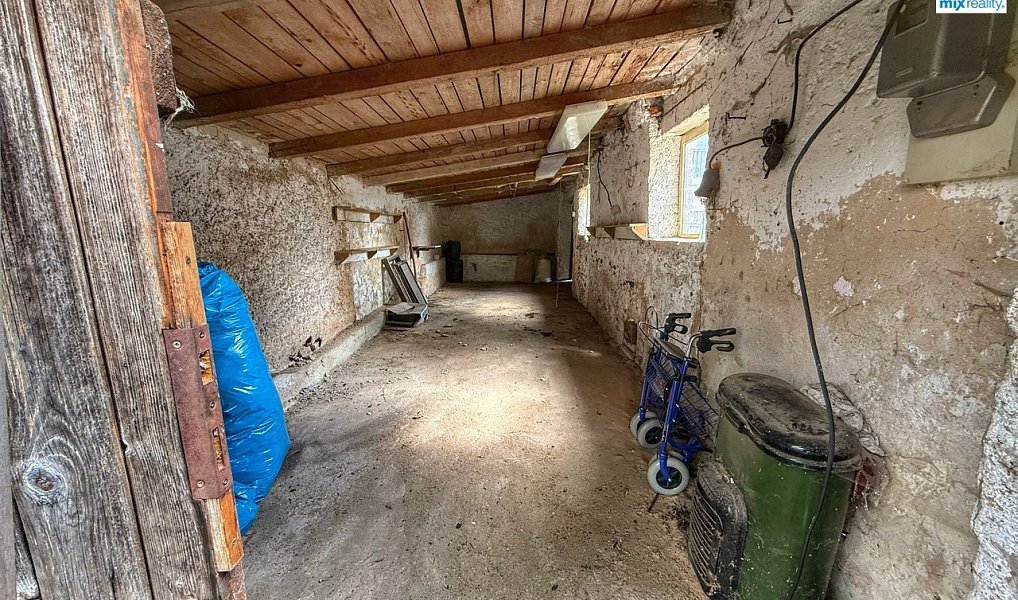 Prodej domu 210 m² s pozemkem 1 306 m², Velká Hleďsebe – náhled fotky 27