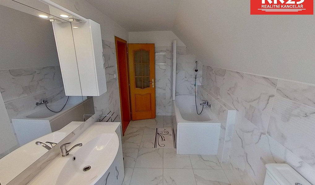 Prodej domu 112 m² s pozemkem 1 281 m², Valy – náhled fotky 12