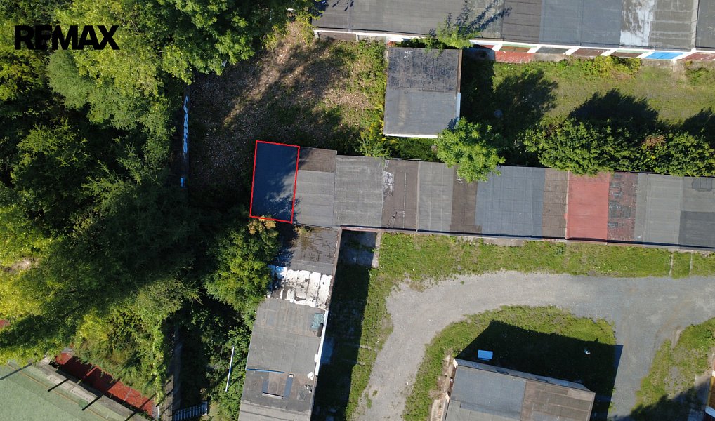 Prodej zděné garáže 19 m2, Praha 9 Kbely, u Železnobrodské ulice., Praha – náhled fotky 9