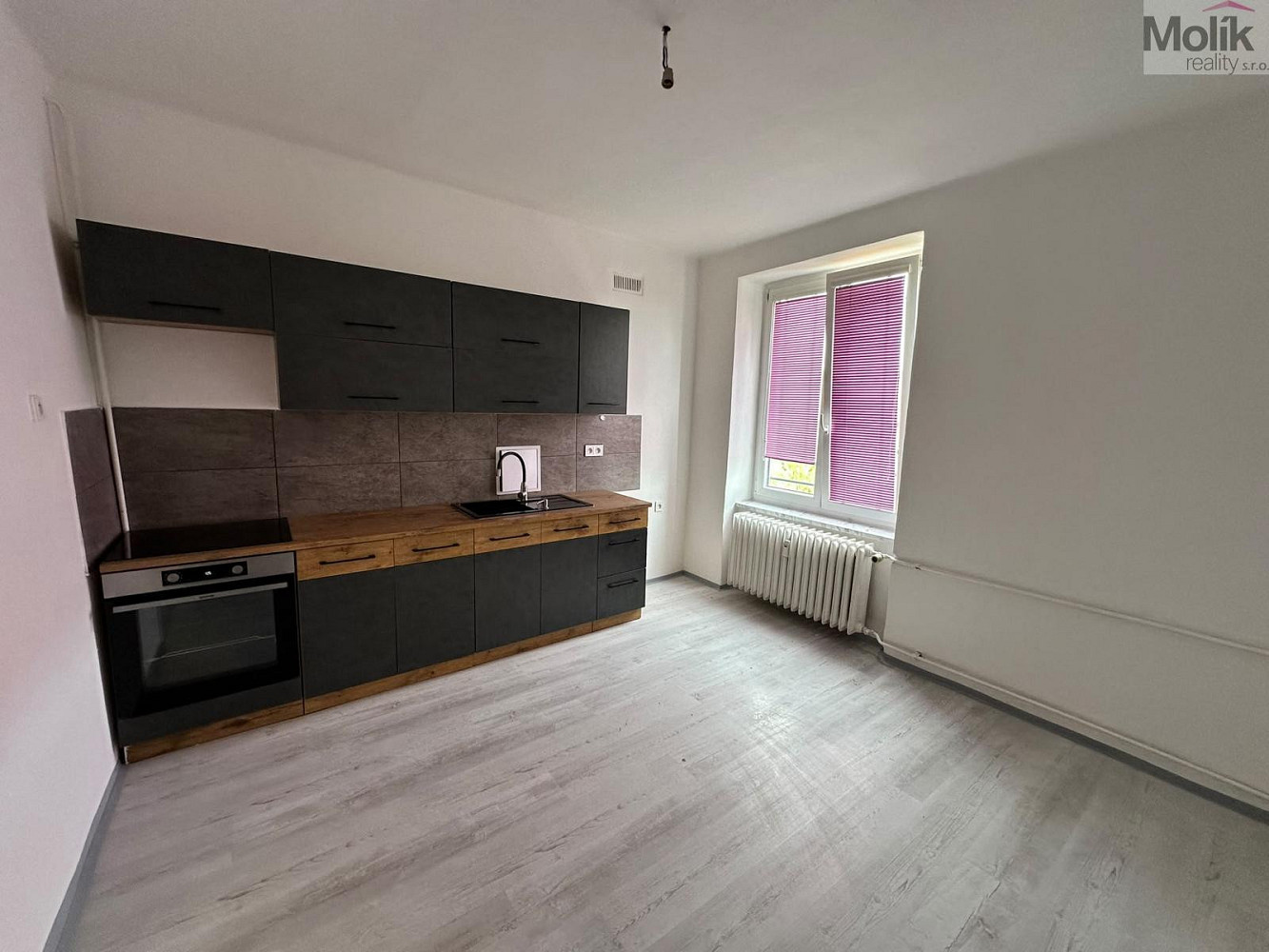 Pronájem bytu 2+1 56 m² – fotografie 3
