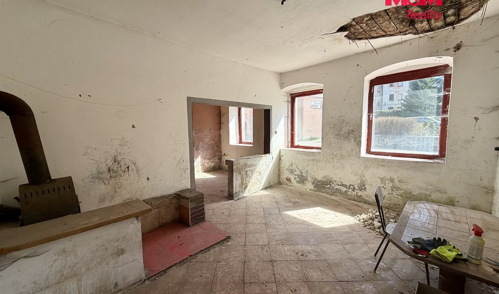 Prodej domu 235 m² s pozemkem 266 m², Staré Město – náhled fotky 3