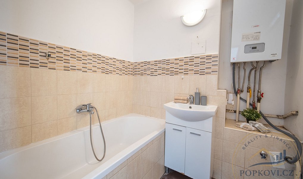 Prodej bytu 2+1 57 m², Jičín – náhled fotky 11