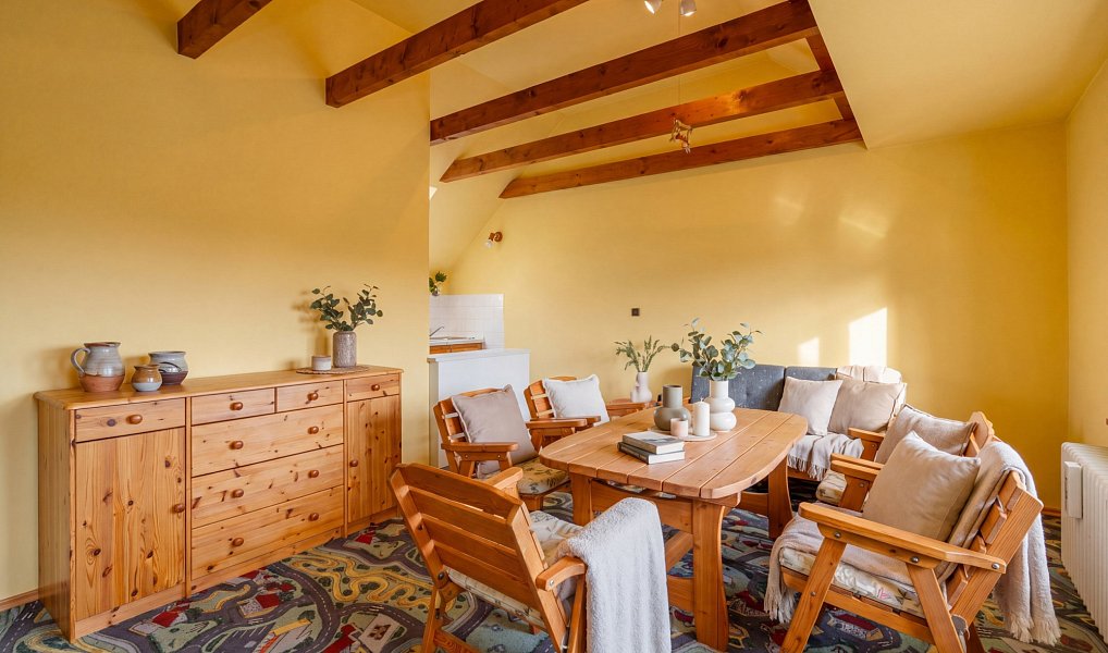 Prodej domu 200 m² s pozemkem 4 816 m², Neveklovice – náhled fotky 38