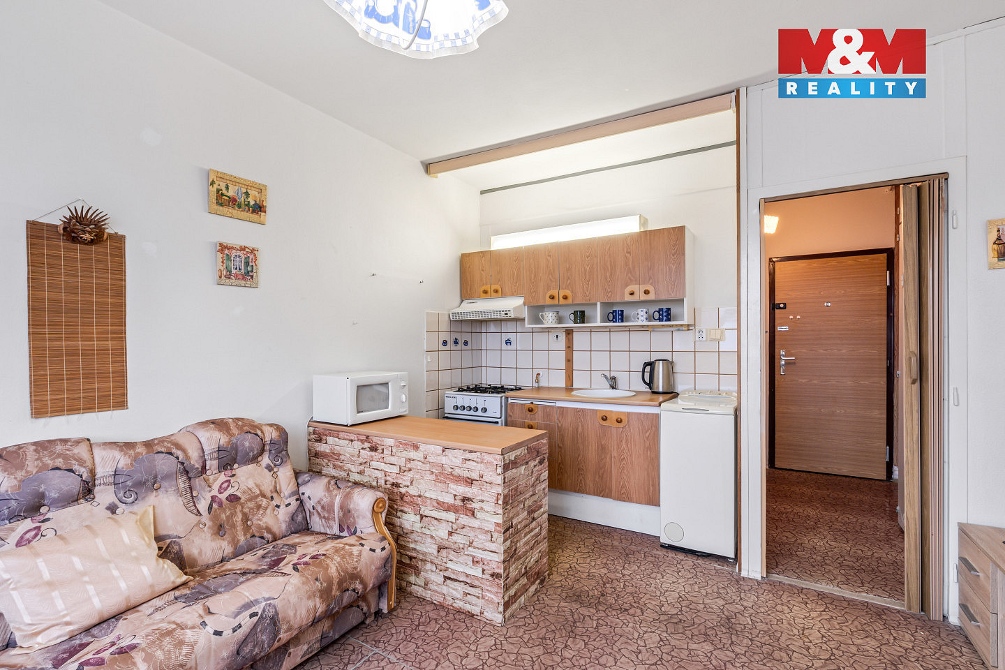 Pronájem bytu 1+1 32 m² – fotografie 2